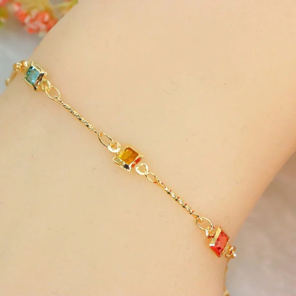 "New Beautiful Design Bracelet for Women/Girls, Gift, B528 - Picture 2 of 10